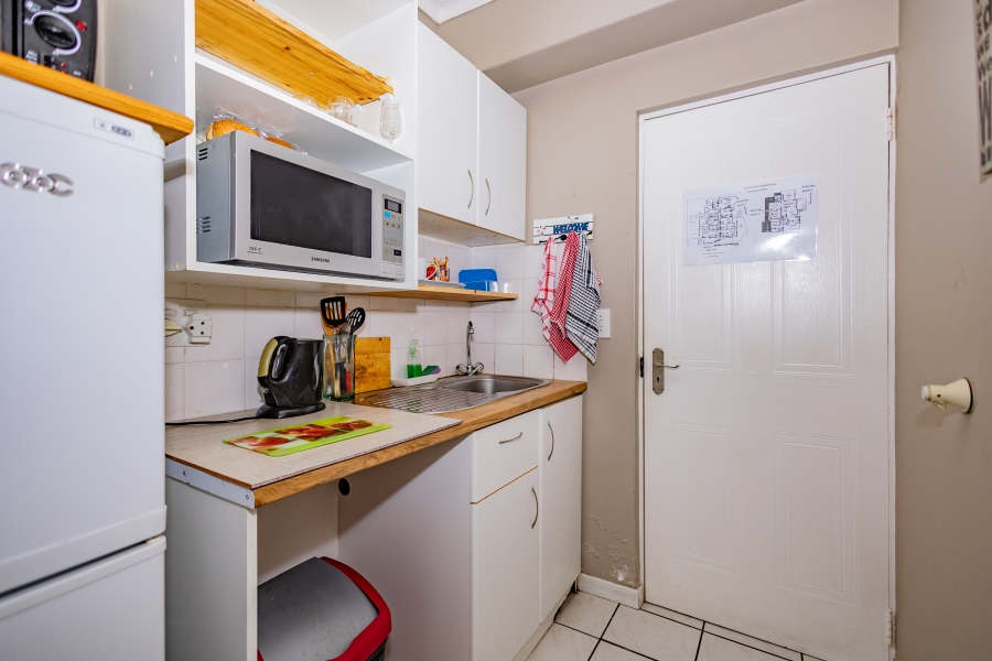 13 Bedroom Property for Sale in Sunset Beach Western Cape